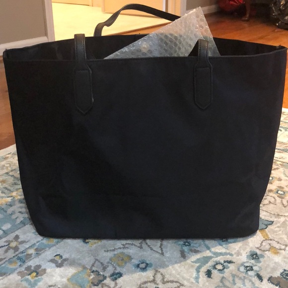 NWT Ah - dorned extra large tote - Picture 3 of 6